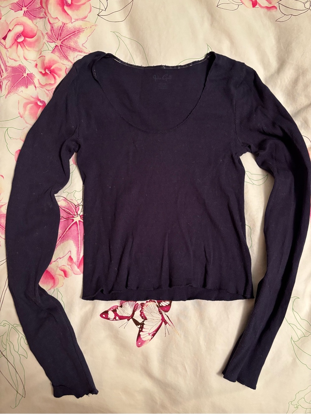 Brandy Melville Long Sleeve Scoop Neck Ribbed Top — Navy